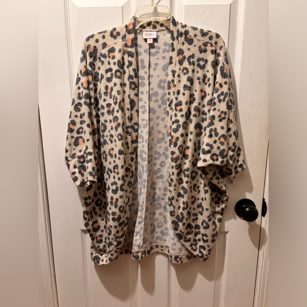 Lularoe Tracy cocoon cardigan